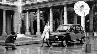 Renault 4 - photoshoot ad